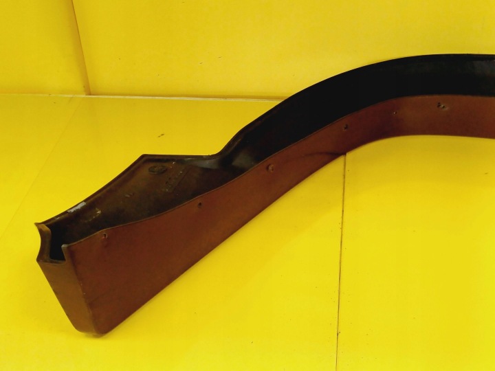 MOULURE GARDE-BOUE GAUCHE AVANT ISUZU TROOPER NR78