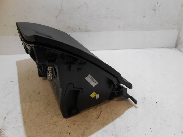 SKODA OCTAVIA IV 4 BOÎTE À GANTS PASSAGER TABLEAU DE BORD CONSOLES 5E4857103 5E4857097