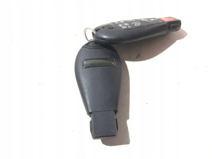 2013 CHRYSLER TOWN COUNTRY V CLÉ OU CARTE