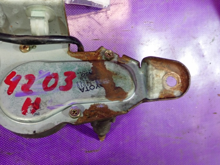 TOYOTA YARIS I HAYON 5D 99-03 PETIT MOTEUR ESSUIE-GLACES AVANT