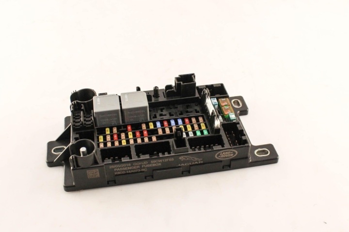BOÎTE FUSIBLES LAND ROVER RANGE ROVER EVOQUE (L538) K8D214A073BC