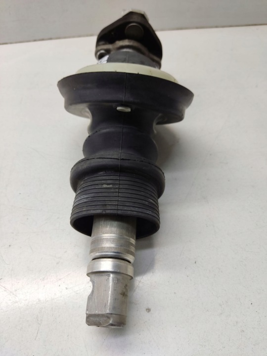 BMW 5 GT F07 2011 CROISILLON COLONNES DIRECTION 6776320