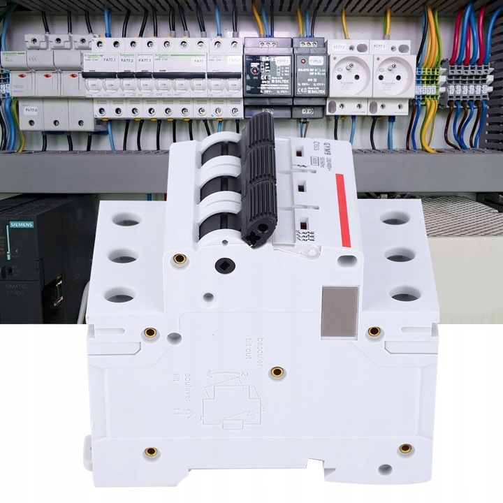 3P INTERRUPTEUR AUTOMATIQUE GYM9 C65 63A
