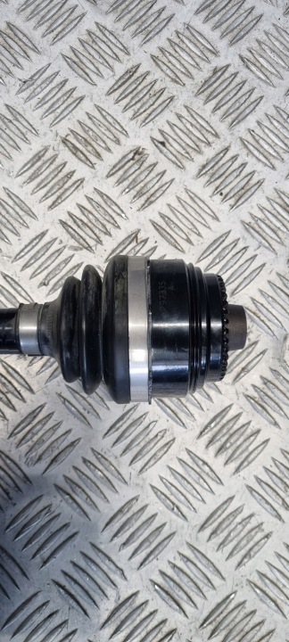BMW X1 U06 U11 DEMI-ARBRE GAUCHE GAUCHE ARRIÈRE ARRIÈRE 9884801