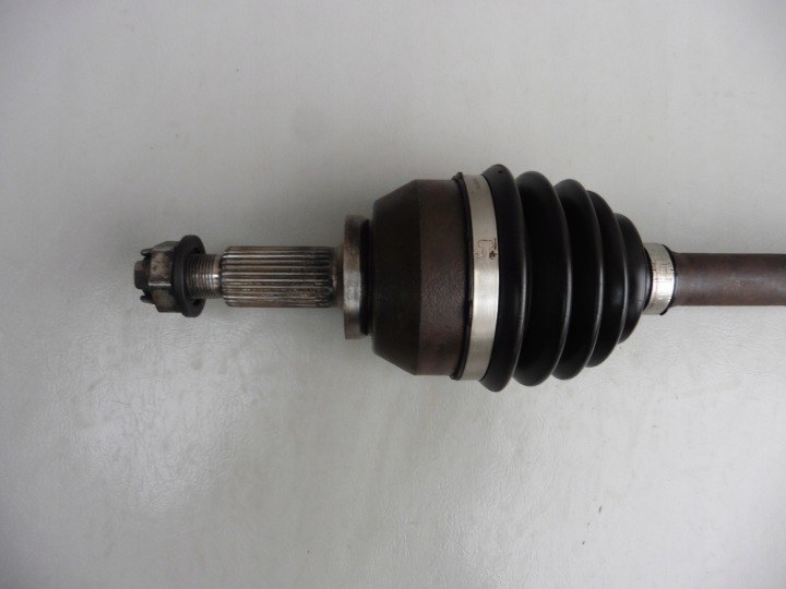 DEMI-ARBRE GAUCHE RENAULT TRAFIC III VIVARO B II 1,6 DCI 391018696R