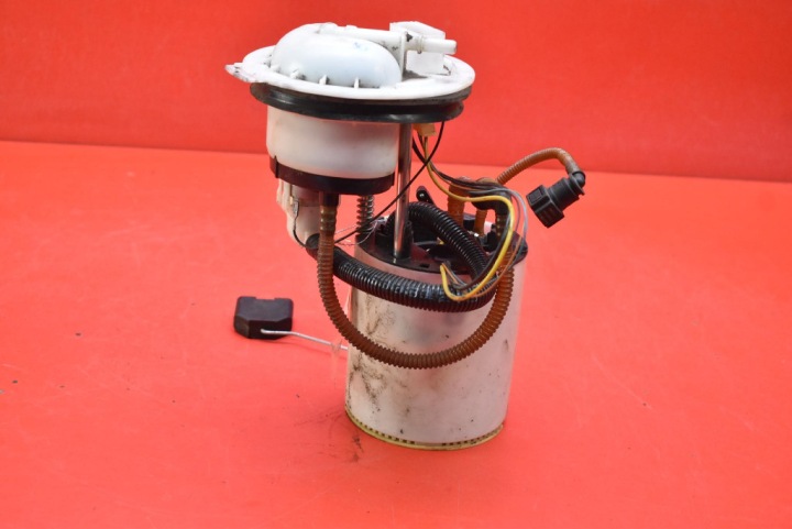 POMPE POMPE CARBURANTS 3C0919051 VW PASSAT B6 1.6 FSI 115 KM 05-10