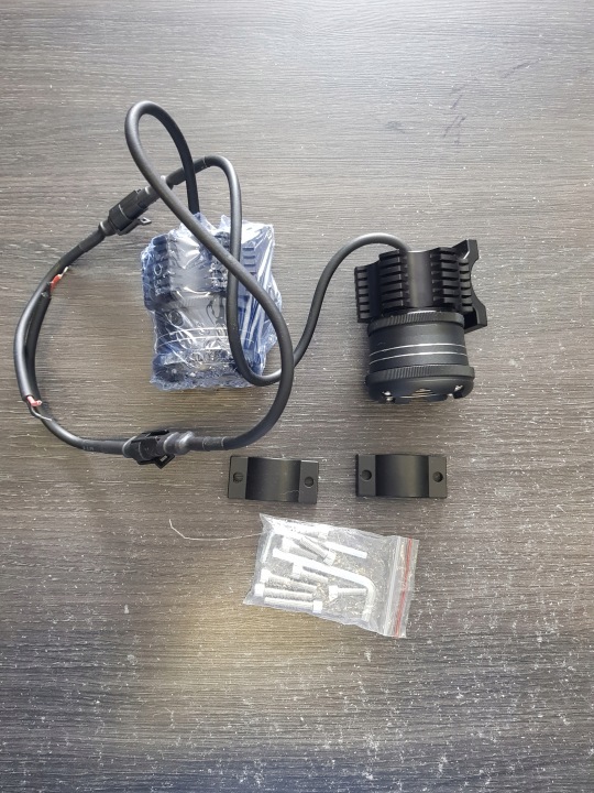 2 X PHARES ANTIBROUILLARD PHARE PROJECTEUR V6X 6 LED CREE 60W
