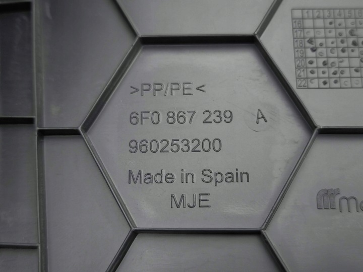 SEAT ARONA 2023 ENSEMBLE PROTECTION INFÉRIEURE MONTANTS B