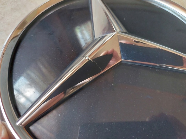 INSIGNE RADAR MERCEDES W253 LIFT W447 W290
