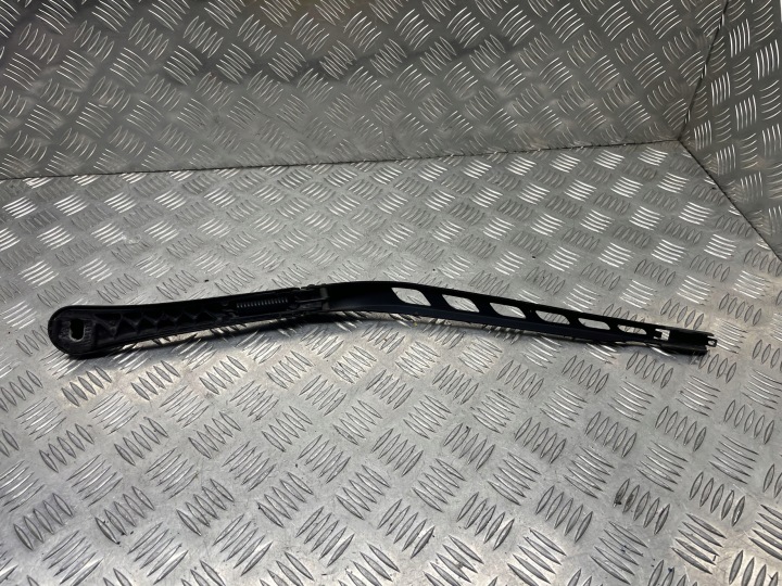 BMW E60 E61 E63 E64 BRAS WYIERACZKI GAUCHE 7198597