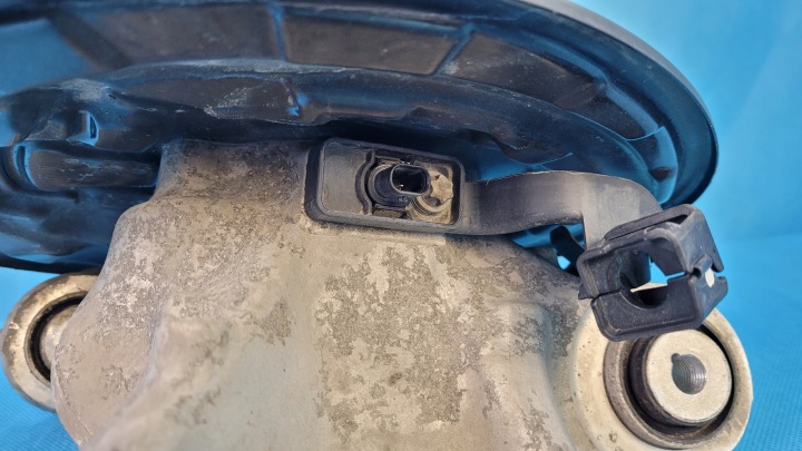 MERCEDES W177 1.33B 20R ROTULE DE DIRECTION DROIT ARRIÈRE A2473570400