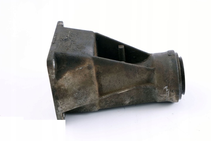BMW X5 E53 FIXATION POIGNÉE DEMI-ARBRES M54 7503116