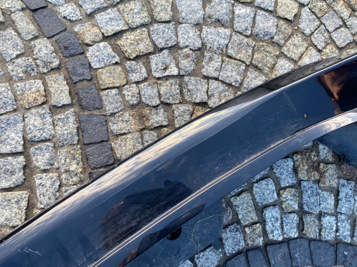 MERCEDES C CLASSE 206 PARE-CHOCS ARRIÈRE UNIVERSEL DOUBLURE CHROME 2068858400 ORIGINAL