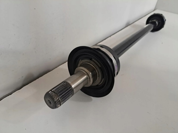 DEMI-ARBRE ARRIÈRE GAUCHE BMW 8695487 2.0L GASOLINE 185KW 2023