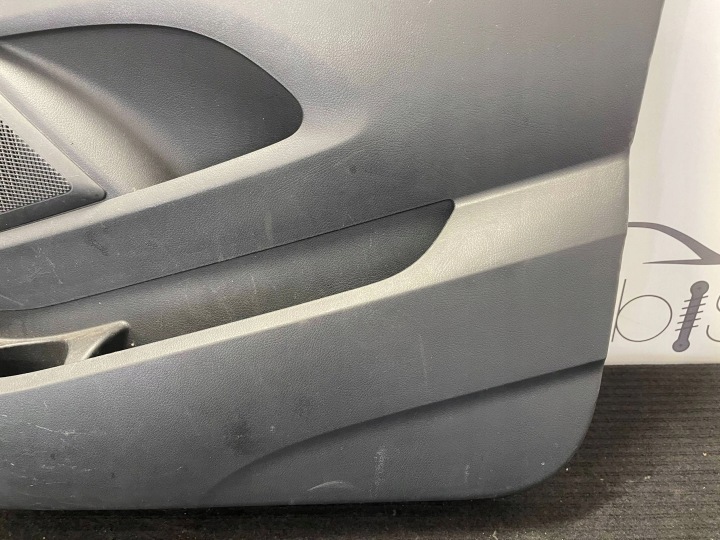 GARNITURE COLLECTEUR DROIT AVANT MERCEDES VITO W447