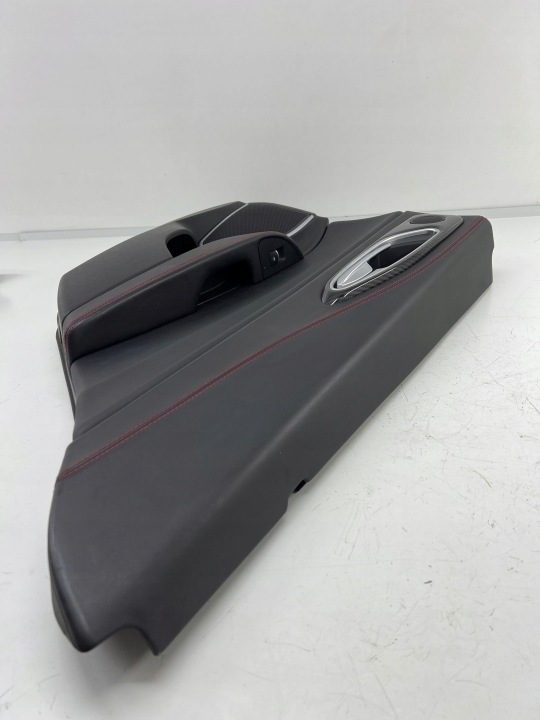 COLLECTEUR PORTES ARRIÈRE CÔTÉ DROITE ALFA ROMEO GIULIA 3078517