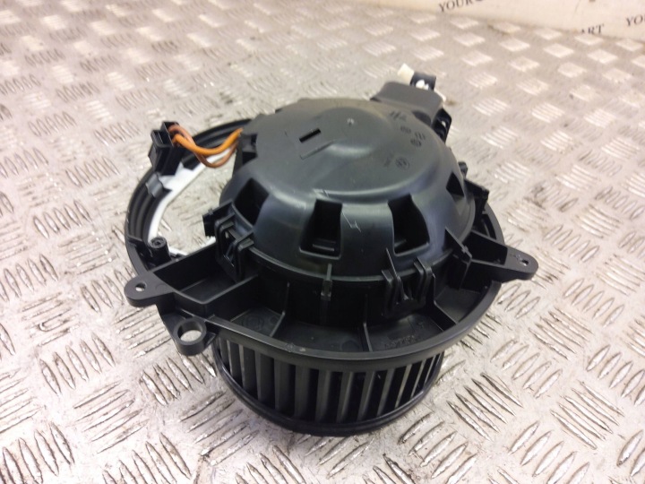 BMW 2 F22 F23 2018 VENTILATEUR CONDUIT D'AIR VENTILATEUR