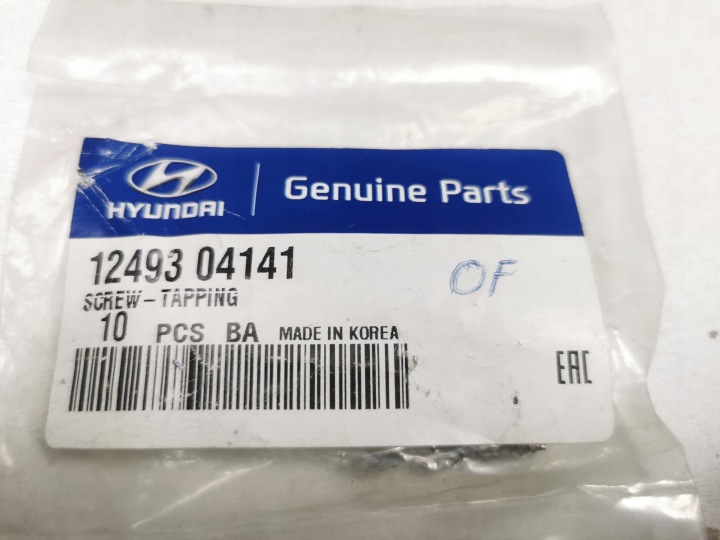 VIS FIXATION HYUNDAI IX35 I40 OE 12493 04141