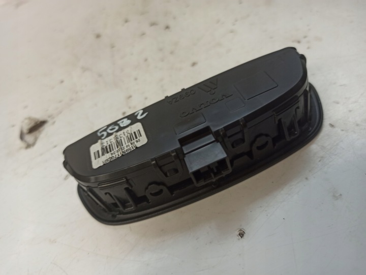 VOLVO V40 II ÉCLAIRAGE AMPOULE CABINES INTÉRIEUR 31351313