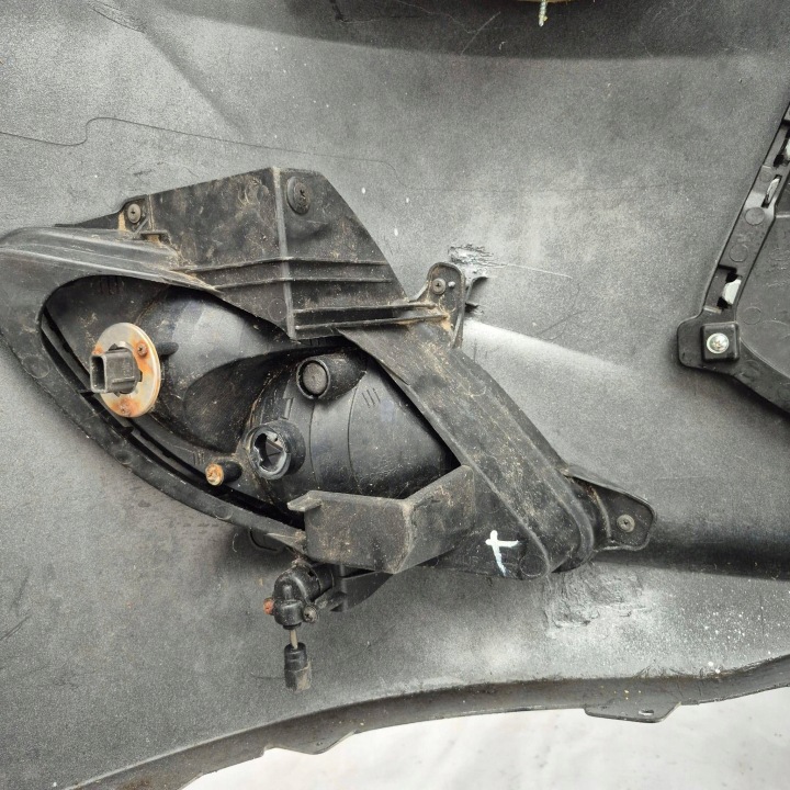 HYUNDAI IX20 LIFT 15- PARE-CHOCS AVANT AVANT GRILLE 86511-1K000