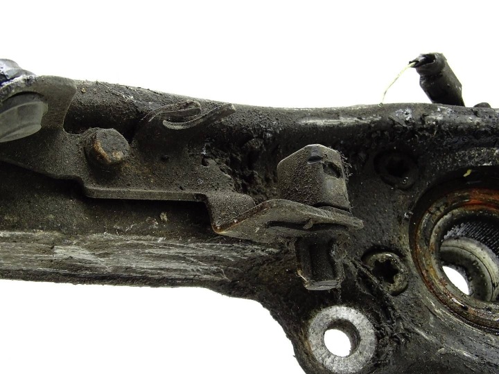 ROTULE DE DIRECTION GAUCHE AVANT GAUCHE AVANT AUDI A4 B8 A5 8T A6 C7 8K0407257G