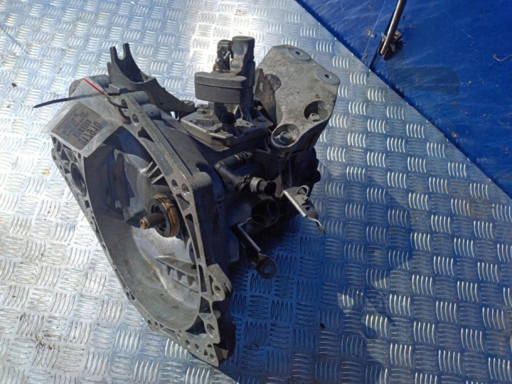 ASTRA V K 1.4B BOÎTE MANUELLE A18 BZYW463 B14XE