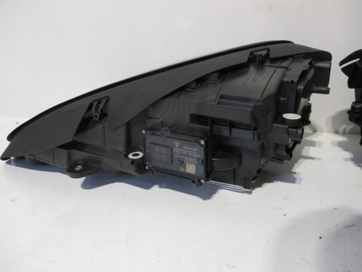 PHARE PHARES COMPLET LED MACAN MATRIX 95B941016F 21R