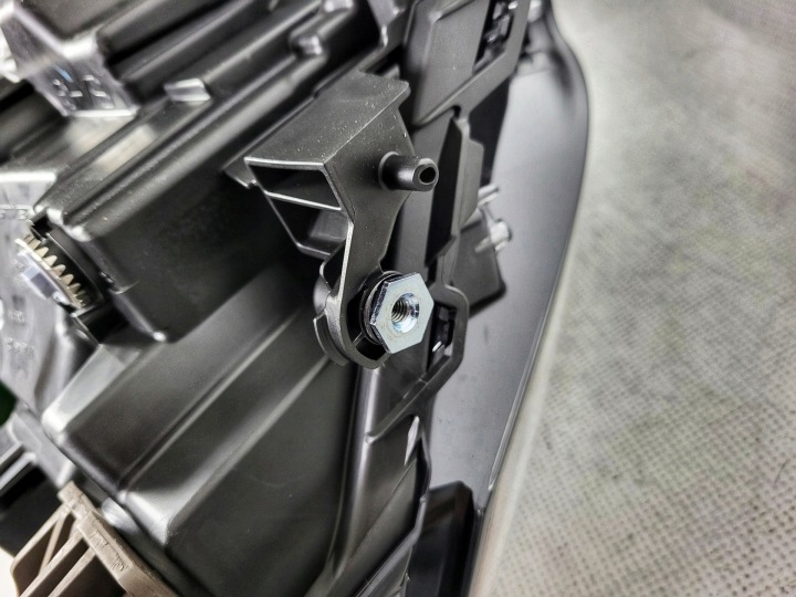 LEXUS RX V COMPLET LED GAUCHE 81185-48K00 TEXTURE OUATÉE