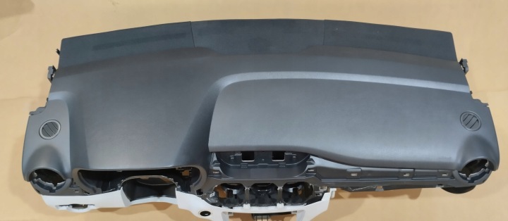 PLANCHE CONSOLE COCKPIT COURROIES COUSSINS AIRBAG MERCEDES B-KLASA W246 ORIGINAL