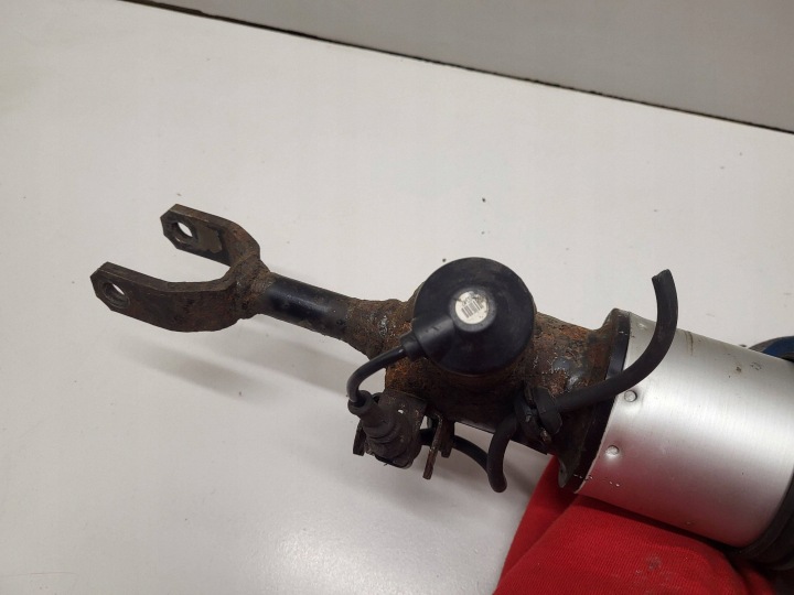 AMORTISSEUR PNEUMATIQUE AVANT DROIT GAUCHE AVANT AUDI A6 C6 4F