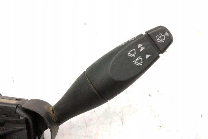 MANETTES FORD FOCUS II TURNIER (DA_) 2M5114A664AA 1.6L DIESEL 2006