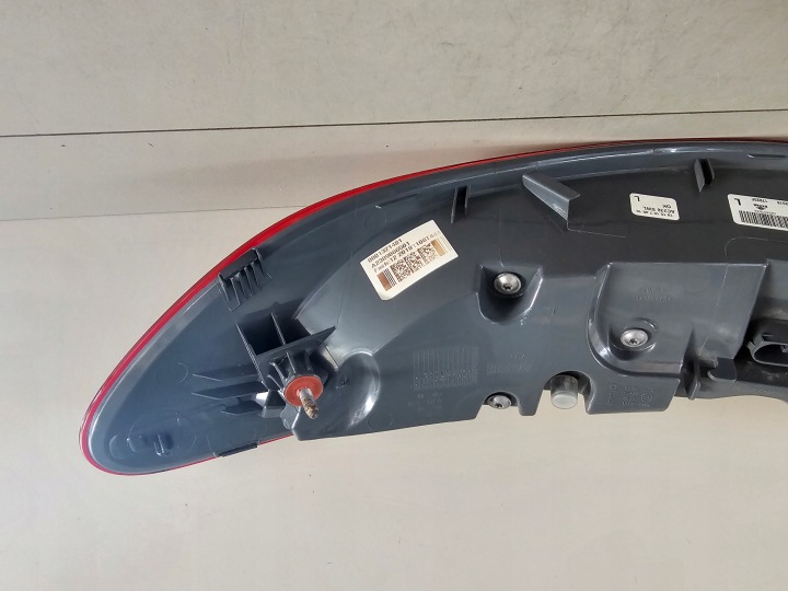 PHARE ARRIÈRE GAUCHE MERCEDES DANS 238 A2389066501