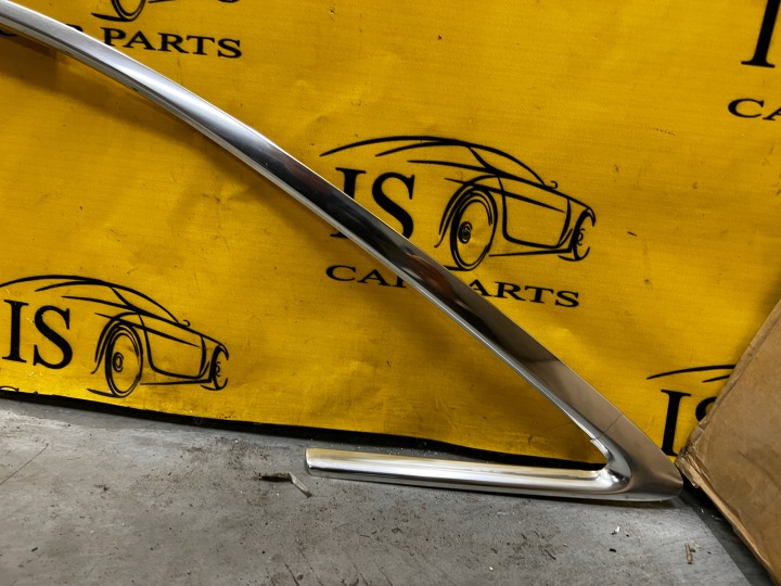 MOULURE TOITS CHROME GAUCHE AUDI A8 D4 LONG