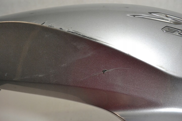 QUEUE DÉFLECTEUR D'AIR COLLECTEUR PLASTIQUE HONDA SH 300I