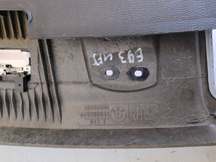 BMW E93 LIFT MOULURE PROTECTION PLAFONNIERS 7129313