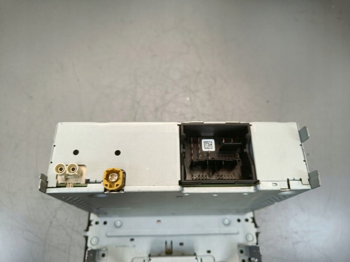 RADIO SEAT LEON 3 III MONITEUR AUTORADIO 5F0035869B