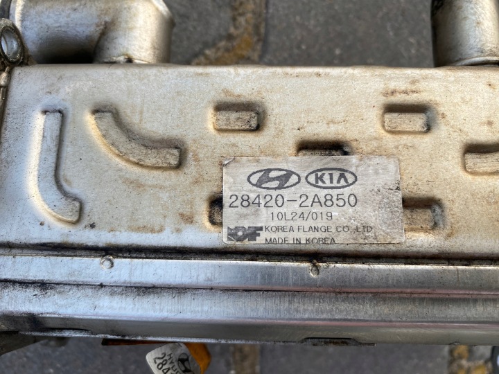 KIA HYUNDAI 1.7CRDI D4FD RADIATEUR GAZ D'ÉCHAPPEMENT EGR 28420-2A850 28410-2A850