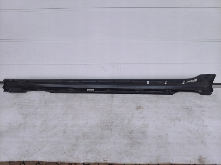 AUDI A6 C8 S-LINE MOULURE SEUIL SEUIL DROITE 4K0853856A