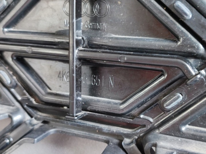AUDI A7 C8 4K8 LIFT S LINE 2023- GRILLE CALANDRE 4K8853651N NOIR
