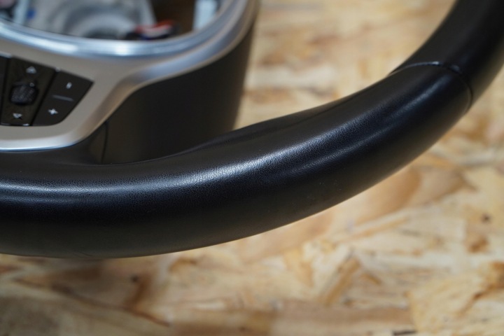 VOLANT 7857776 CUIR NOIRE RIEN BMW X6 G06 MODULE 23R BONNES CONDITIONS ORIGINAL