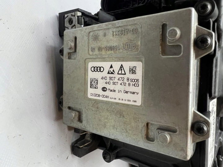 PHARE MATRIX COMPLÈTE PROJECTEUR GAUCHE AVANT AUDI A8 S8 D4 PARFAITE