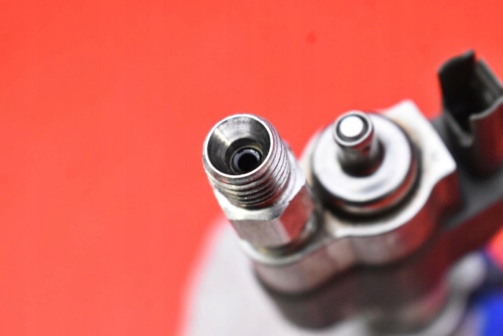 INJECTEUR INJECTEUR 7589048-11 BMW E90 E91 3.0I 218 KM 08-13
