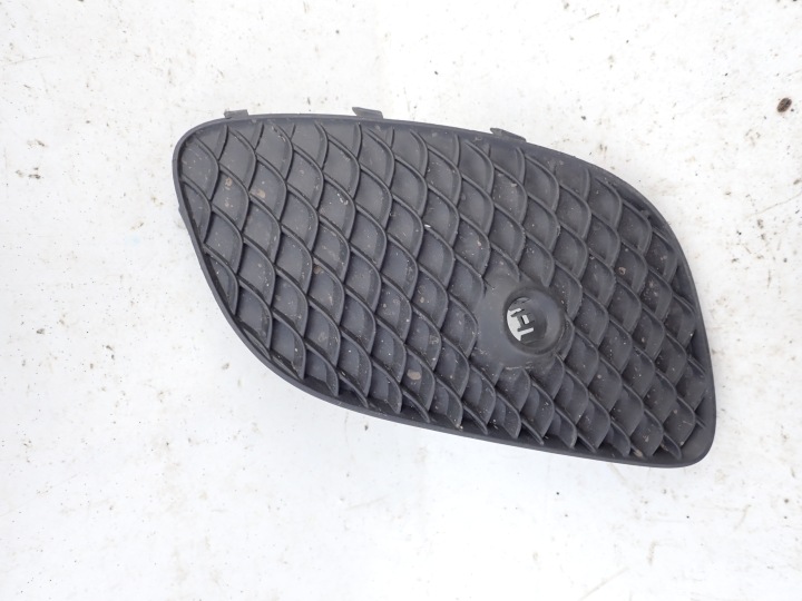 MERCEDES A-KLASA W177 GRILLE PARE-CHOCS AVANT GAUCHE OE