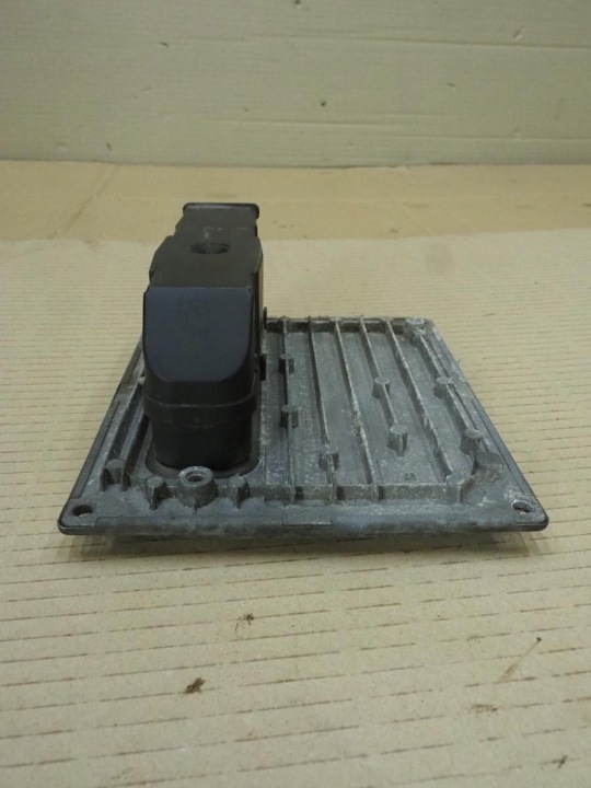 CONTRÔLEUR MOTEUR FORD FIESTA MK6 2004-2008 1.3 6S6112A650NB S118763015B