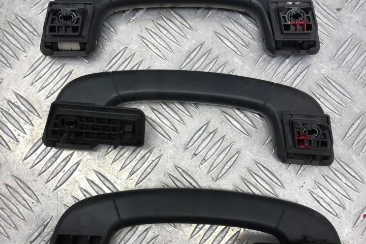 ARRIÈRE GAUCHE MANIVELLE PLAFONNIERS BMW 7 (F01, F02) 9112730 3.0L DIESEL 180KW