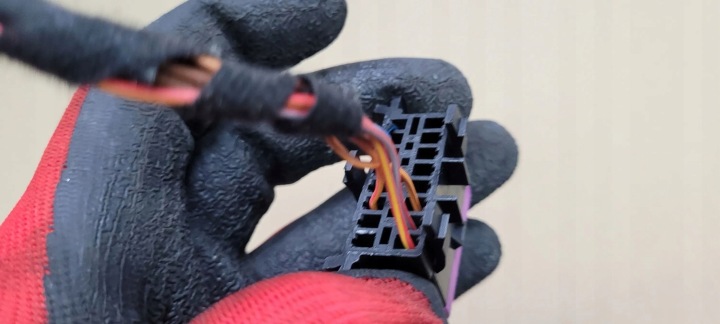 A7 4G PUCE PRISE OBD 3A0972695A A7 4G A4 B8 S4 B9 Q5 Q3