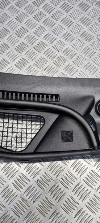 MERCEDES W222 DOUBLURE DE PASSAGE DE ROUE A2228300028