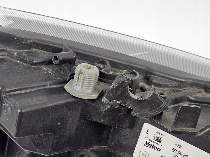 SEAT IBIZA V 6F LIFT PHARE AVANT GAUCHE 6F1941005E UZYWANA ORIGINAL