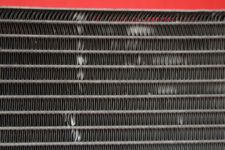 RADIATEUR CLIMATISATION 51785214 CADILLAC CTS 1 I 3.2 V6 223 KM 02-07