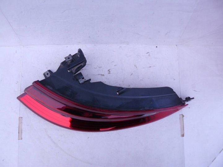 PANAMERA 971LAMPA ARRIÈRE DROITE AILE 971945092B
